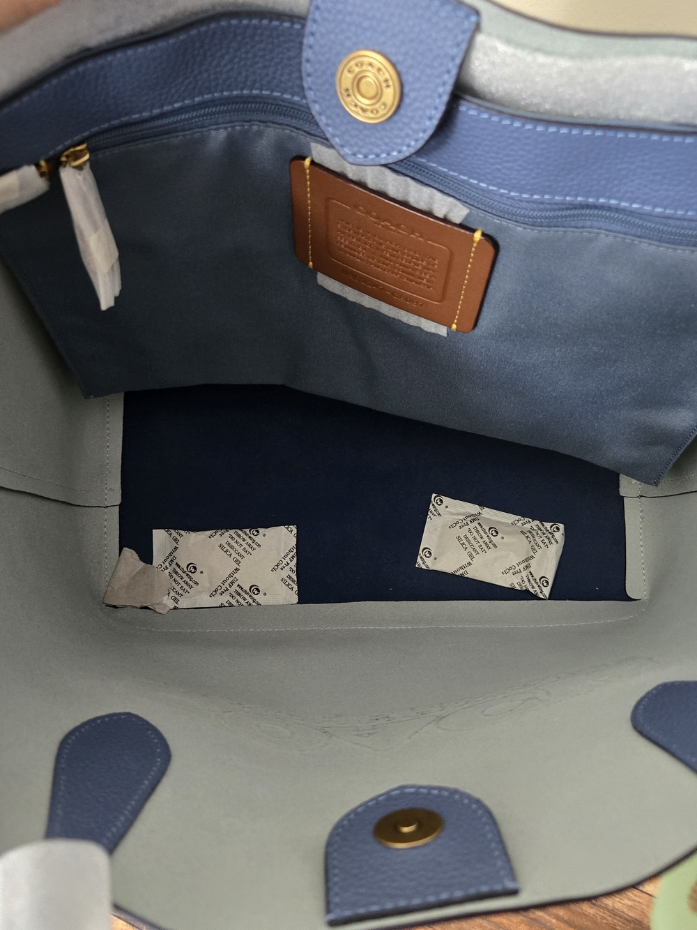 Coach Kia Tote In Colorblock - Picture 6 of 7